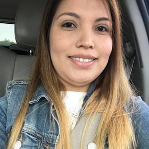 Meet your Posher, Janeth